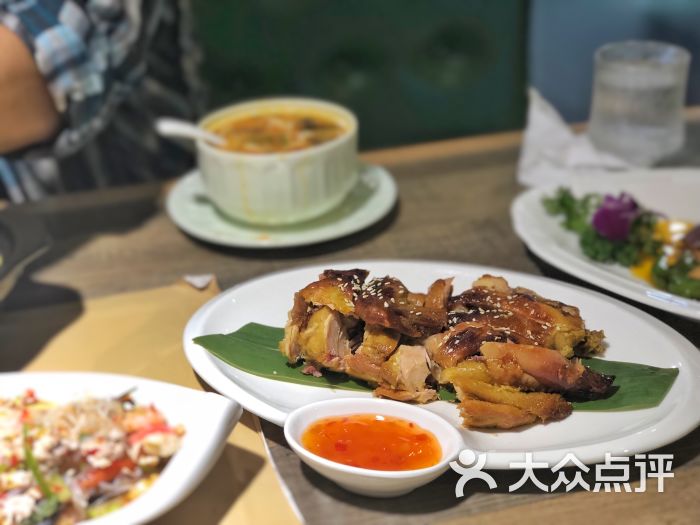 昆明市工商局发布了6个旅游方面的典型案例|太阳成集团tyc(图1) 太阳成官网