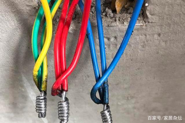 suncitygroup太阳成集团:老年人旅游千万别贪便宜(图2) suncitygroup太阳成集团